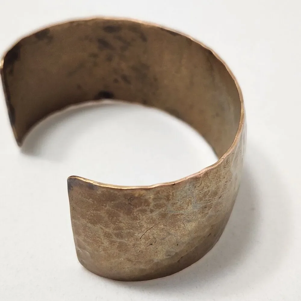 1970s Mexico Cobre Hammered Copper Cuff Bracelet 1